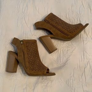 FINAL SALE🚨🚨 Bootie Heels